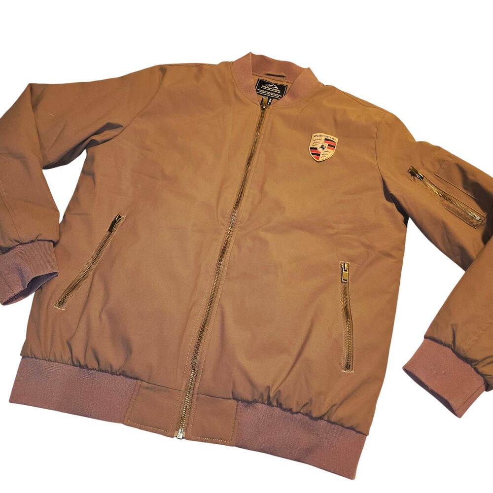Porsche Custom Bomber Jacket (Sz M)
Great classic tan bomber by Outdoor Jacket